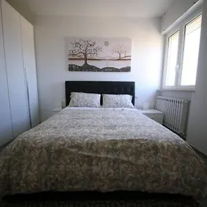 7 Cielo Apartment