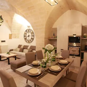 Lata Luxury Holiday home